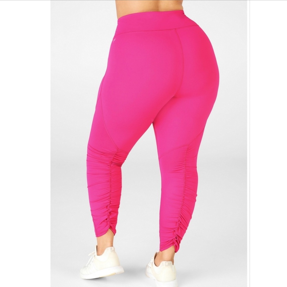 Fabletics Pink MidRise Pureluxe Ruched 7/8 Legging
